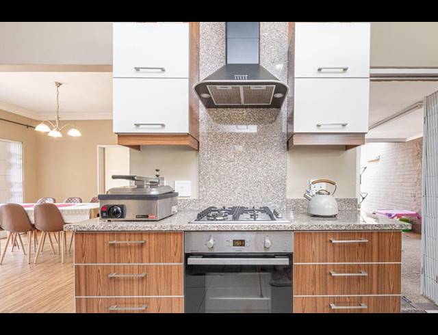 3 BEDROOM HOUSE FOR SALE IN RANDBURG CENTRAL